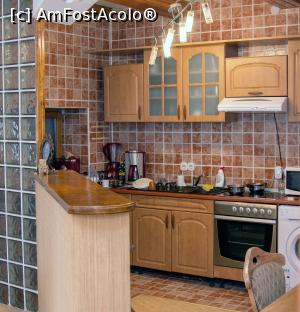 [P05] Accesul in bucataria open-space. Dotare suficienta.  » foto by ctc
 - 
<span class="allrVoted glyphicon glyphicon-heart hidden" id="av1148106"></span>
<a class="m-l-10 hidden" id="sv1148106" onclick="voting_Foto_DelVot(,1148106,19935)" role="button">șterge vot <span class="glyphicon glyphicon-remove"></span></a>
<a id="v91148106" class=" c-red"  onclick="voting_Foto_SetVot(1148106)" role="button"><span class="glyphicon glyphicon-heart-empty"></span> <b>LIKE</b> = Votează poza</a> <img class="hidden"  id="f1148106W9" src="/imagini/loader.gif" border="0" /><span class="AjErrMes hidden" id="e1148106ErM"></span>