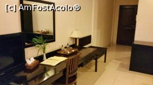 [P02] Champlung Sari Hotel Ubud -camera » foto by robert
 - 
<span class="allrVoted glyphicon glyphicon-heart hidden" id="av712508"></span>
<a class="m-l-10 hidden" id="sv712508" onclick="voting_Foto_DelVot(,712508,19939)" role="button">șterge vot <span class="glyphicon glyphicon-remove"></span></a>
<a id="v9712508" class=" c-red"  onclick="voting_Foto_SetVot(712508)" role="button"><span class="glyphicon glyphicon-heart-empty"></span> <b>LIKE</b> = Votează poza</a> <img class="hidden"  id="f712508W9" src="/imagini/loader.gif" border="0" /><span class="AjErrMes hidden" id="e712508ErM"></span>