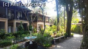 [P01] Railay Bay Resort and Spa » foto by elenaadina
 - 
<span class="allrVoted glyphicon glyphicon-heart hidden" id="av1425682"></span>
<a class="m-l-10 hidden" id="sv1425682" onclick="voting_Foto_DelVot(,1425682,19961)" role="button">șterge vot <span class="glyphicon glyphicon-remove"></span></a>
<a id="v91425682" class=" c-red"  onclick="voting_Foto_SetVot(1425682)" role="button"><span class="glyphicon glyphicon-heart-empty"></span> <b>LIKE</b> = Votează poza</a> <img class="hidden"  id="f1425682W9" src="/imagini/loader.gif" border="0" /><span class="AjErrMes hidden" id="e1425682ErM"></span>