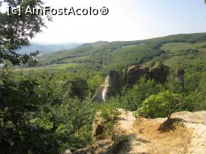 [P17] Vedere de sus spre Grădina Zmeilor » foto by Michi
 - 
<span class="allrVoted glyphicon glyphicon-heart hidden" id="av1013453"></span>
<a class="m-l-10 hidden" id="sv1013453" onclick="voting_Foto_DelVot(,1013453,19962)" role="button">șterge vot <span class="glyphicon glyphicon-remove"></span></a>
<a id="v91013453" class=" c-red"  onclick="voting_Foto_SetVot(1013453)" role="button"><span class="glyphicon glyphicon-heart-empty"></span> <b>LIKE</b> = Votează poza</a> <img class="hidden"  id="f1013453W9" src="/imagini/loader.gif" border="0" /><span class="AjErrMes hidden" id="e1013453ErM"></span>