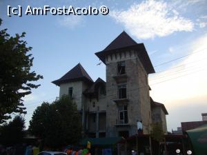[P49] O problemă importantă a stațiunii - există multe clădiri aflate în paragină!  » foto by Floryn81
 - 
<span class="allrVoted glyphicon glyphicon-heart hidden" id="av790703"></span>
<a class="m-l-10 hidden" id="sv790703" onclick="voting_Foto_DelVot(,790703,19965)" role="button">șterge vot <span class="glyphicon glyphicon-remove"></span></a>
<a id="v9790703" class=" c-red"  onclick="voting_Foto_SetVot(790703)" role="button"><span class="glyphicon glyphicon-heart-empty"></span> <b>LIKE</b> = Votează poza</a> <img class="hidden"  id="f790703W9" src="/imagini/loader.gif" border="0" /><span class="AjErrMes hidden" id="e790703ErM"></span>