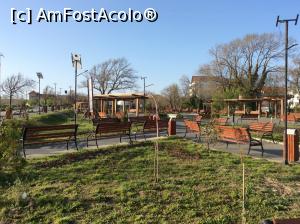 [P48] Eforie Sud - din nou parculetul iar de data asta vremea este superba, un 1 mai minunat » foto by mishu
 - 
<span class="allrVoted glyphicon glyphicon-heart hidden" id="av850754"></span>
<a class="m-l-10 hidden" id="sv850754" onclick="voting_Foto_DelVot(,850754,19965)" role="button">șterge vot <span class="glyphicon glyphicon-remove"></span></a>
<a id="v9850754" class=" c-red"  onclick="voting_Foto_SetVot(850754)" role="button"><span class="glyphicon glyphicon-heart-empty"></span> <b>LIKE</b> = Votează poza</a> <img class="hidden"  id="f850754W9" src="/imagini/loader.gif" border="0" /><span class="AjErrMes hidden" id="e850754ErM"></span>