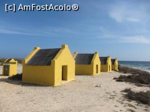 [P30] Slave huts » foto by mihai-
 - 
<span class="allrVoted glyphicon glyphicon-heart hidden" id="av716687"></span>
<a class="m-l-10 hidden" id="sv716687" onclick="voting_Foto_DelVot(,716687,19979)" role="button">șterge vot <span class="glyphicon glyphicon-remove"></span></a>
<a id="v9716687" class=" c-red"  onclick="voting_Foto_SetVot(716687)" role="button"><span class="glyphicon glyphicon-heart-empty"></span> <b>LIKE</b> = Votează poza</a> <img class="hidden"  id="f716687W9" src="/imagini/loader.gif" border="0" /><span class="AjErrMes hidden" id="e716687ErM"></span>