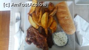 [P10] Meniul ceafă servit la restaurantul La Cassa » foto by costy69*
 - 
<span class="allrVoted glyphicon glyphicon-heart hidden" id="av812399"></span>
<a class="m-l-10 hidden" id="sv812399" onclick="voting_Foto_DelVot(,812399,19986)" role="button">șterge vot <span class="glyphicon glyphicon-remove"></span></a>
<a id="v9812399" class=" c-red"  onclick="voting_Foto_SetVot(812399)" role="button"><span class="glyphicon glyphicon-heart-empty"></span> <b>LIKE</b> = Votează poza</a> <img class="hidden"  id="f812399W9" src="/imagini/loader.gif" border="0" /><span class="AjErrMes hidden" id="e812399ErM"></span>