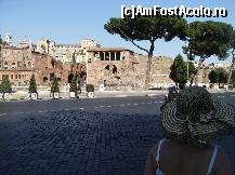 [P10] Plimbare prin Roma » foto by yuly68*
 - 
<span class="allrVoted glyphicon glyphicon-heart hidden" id="av387461"></span>
<a class="m-l-10 hidden" id="sv387461" onclick="voting_Foto_DelVot(,387461,20020)" role="button">șterge vot <span class="glyphicon glyphicon-remove"></span></a>
<a id="v9387461" class=" c-red"  onclick="voting_Foto_SetVot(387461)" role="button"><span class="glyphicon glyphicon-heart-empty"></span> <b>LIKE</b> = Votează poza</a> <img class="hidden"  id="f387461W9" src="/imagini/loader.gif" border="0" /><span class="AjErrMes hidden" id="e387461ErM"></span>