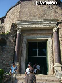 [P16] Roma, Forul Roman, Templul lui Romulus » foto by magdalena
 - 
<span class="allrVoted glyphicon glyphicon-heart hidden" id="av276942"></span>
<a class="m-l-10 hidden" id="sv276942" onclick="voting_Foto_DelVot(,276942,20020)" role="button">șterge vot <span class="glyphicon glyphicon-remove"></span></a>
<a id="v9276942" class=" c-red"  onclick="voting_Foto_SetVot(276942)" role="button"><span class="glyphicon glyphicon-heart-empty"></span> <b>LIKE</b> = Votează poza</a> <img class="hidden"  id="f276942W9" src="/imagini/loader.gif" border="0" /><span class="AjErrMes hidden" id="e276942ErM"></span>