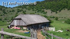 [P10] Casa veche.  » foto by gado
 - 
<span class="allrVoted glyphicon glyphicon-heart hidden" id="av969845"></span>
<a class="m-l-10 hidden" id="sv969845" onclick="voting_Foto_DelVot(,969845,20025)" role="button">șterge vot <span class="glyphicon glyphicon-remove"></span></a>
<a id="v9969845" class=" c-red"  onclick="voting_Foto_SetVot(969845)" role="button"><span class="glyphicon glyphicon-heart-empty"></span> <b>LIKE</b> = Votează poza</a> <img class="hidden"  id="f969845W9" src="/imagini/loader.gif" border="0" /><span class="AjErrMes hidden" id="e969845ErM"></span>