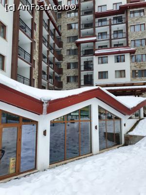 [P23] Exteriorul hotelului , spre partia nr 7 . Ferestrele din prim plan sunt de la piscina » foto by nightwish
 - 
<span class="allrVoted glyphicon glyphicon-heart hidden" id="av1276697"></span>
<a class="m-l-10 hidden" id="sv1276697" onclick="voting_Foto_DelVot(,1276697,20045)" role="button">șterge vot <span class="glyphicon glyphicon-remove"></span></a>
<a id="v91276697" class=" c-red"  onclick="voting_Foto_SetVot(1276697)" role="button"><span class="glyphicon glyphicon-heart-empty"></span> <b>LIKE</b> = Votează poza</a> <img class="hidden"  id="f1276697W9" src="/imagini/loader.gif" border="0" /><span class="AjErrMes hidden" id="e1276697ErM"></span>