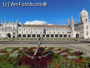 [P10] Mosteiro dos Jerónimos şi ancora din Jardim da Praça do Imperio » foto by irinad
 - 
<span class="allrVoted glyphicon glyphicon-heart hidden" id="av1224293"></span>
<a class="m-l-10 hidden" id="sv1224293" onclick="voting_Foto_DelVot(,1224293,20047)" role="button">șterge vot <span class="glyphicon glyphicon-remove"></span></a>
<a id="v91224293" class=" c-red"  onclick="voting_Foto_SetVot(1224293)" role="button"><span class="glyphicon glyphicon-heart-empty"></span> <b>LIKE</b> = Votează poza</a> <img class="hidden"  id="f1224293W9" src="/imagini/loader.gif" border="0" /><span class="AjErrMes hidden" id="e1224293ErM"></span>