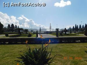 [P11] Din Jardim da Praça do Imperio privim înapoi spre Monumentul Descoperirilor » foto by irinad
 - 
<span class="allrVoted glyphicon glyphicon-heart hidden" id="av1224294"></span>
<a class="m-l-10 hidden" id="sv1224294" onclick="voting_Foto_DelVot(,1224294,20047)" role="button">șterge vot <span class="glyphicon glyphicon-remove"></span></a>
<a id="v91224294" class=" c-red"  onclick="voting_Foto_SetVot(1224294)" role="button"><span class="glyphicon glyphicon-heart-empty"></span> <b>LIKE</b> = Votează poza</a> <img class="hidden"  id="f1224294W9" src="/imagini/loader.gif" border="0" /><span class="AjErrMes hidden" id="e1224294ErM"></span>