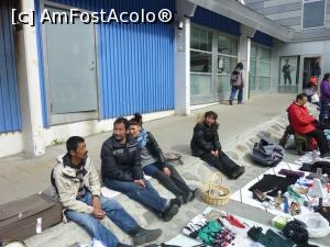 [P15] Piata libera din centrul capitalei, un prilej de socializare si shopping negociabil.  » foto by glcitizen
 - 
<span class="allrVoted glyphicon glyphicon-heart hidden" id="av723261"></span>
<a class="m-l-10 hidden" id="sv723261" onclick="voting_Foto_DelVot(,723261,20053)" role="button">șterge vot <span class="glyphicon glyphicon-remove"></span></a>
<a id="v9723261" class=" c-red"  onclick="voting_Foto_SetVot(723261)" role="button"><span class="glyphicon glyphicon-heart-empty"></span> <b>LIKE</b> = Votează poza</a> <img class="hidden"  id="f723261W9" src="/imagini/loader.gif" border="0" /><span class="AjErrMes hidden" id="e723261ErM"></span>