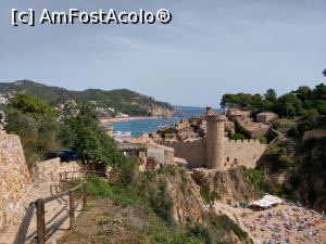 [P73] Tossa de Mar, se văd ambele plaje. » foto by maryka
 - 
<span class="allrVoted glyphicon glyphicon-heart hidden" id="av1195333"></span>
<a class="m-l-10 hidden" id="sv1195333" onclick="voting_Foto_DelVot(,1195333,20055)" role="button">șterge vot <span class="glyphicon glyphicon-remove"></span></a>
<a id="v91195333" class=" c-red"  onclick="voting_Foto_SetVot(1195333)" role="button"><span class="glyphicon glyphicon-heart-empty"></span> <b>LIKE</b> = Votează poza</a> <img class="hidden"  id="f1195333W9" src="/imagini/loader.gif" border="0" /><span class="AjErrMes hidden" id="e1195333ErM"></span>