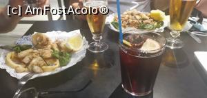 [P29] În Piața Spaniei, la restaurantul unde am căutat fructe de mare și paella. » foto by Aurici
 - 
<span class="allrVoted glyphicon glyphicon-heart hidden" id="av1264430"></span>
<a class="m-l-10 hidden" id="sv1264430" onclick="voting_Foto_DelVot(,1264430,20069)" role="button">șterge vot <span class="glyphicon glyphicon-remove"></span></a>
<a id="v91264430" class=" c-red"  onclick="voting_Foto_SetVot(1264430)" role="button"><span class="glyphicon glyphicon-heart-empty"></span> <b>LIKE</b> = Votează poza</a> <img class="hidden"  id="f1264430W9" src="/imagini/loader.gif" border="0" /><span class="AjErrMes hidden" id="e1264430ErM"></span>
