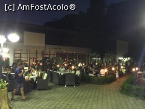 [P01] terasa restaurant Green Park din Bacau » foto by Dan&Ema
 - 
<span class="allrVoted glyphicon glyphicon-heart hidden" id="av795183"></span>
<a class="m-l-10 hidden" id="sv795183" onclick="voting_Foto_DelVot(,795183,20077)" role="button">șterge vot <span class="glyphicon glyphicon-remove"></span></a>
<a id="v9795183" class=" c-red"  onclick="voting_Foto_SetVot(795183)" role="button"><span class="glyphicon glyphicon-heart-empty"></span> <b>LIKE</b> = Votează poza</a> <img class="hidden"  id="f795183W9" src="/imagini/loader.gif" border="0" /><span class="AjErrMes hidden" id="e795183ErM"></span>