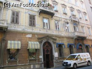 [P16] Cladirea cu hotelul.  » foto by elviramvio
 - 
<span class="allrVoted glyphicon glyphicon-heart hidden" id="av871020"></span>
<a class="m-l-10 hidden" id="sv871020" onclick="voting_Foto_DelVot(,871020,20078)" role="button">șterge vot <span class="glyphicon glyphicon-remove"></span></a>
<a id="v9871020" class=" c-red"  onclick="voting_Foto_SetVot(871020)" role="button"><span class="glyphicon glyphicon-heart-empty"></span> <b>LIKE</b> = Votează poza</a> <img class="hidden"  id="f871020W9" src="/imagini/loader.gif" border="0" /><span class="AjErrMes hidden" id="e871020ErM"></span>