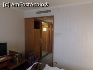 [P01] In camera de hotel » foto by pavellaurentiu
 - 
<span class="allrVoted glyphicon glyphicon-heart hidden" id="av723456"></span>
<a class="m-l-10 hidden" id="sv723456" onclick="voting_Foto_DelVot(,723456,20082)" role="button">șterge vot <span class="glyphicon glyphicon-remove"></span></a>
<a id="v9723456" class=" c-red"  onclick="voting_Foto_SetVot(723456)" role="button"><span class="glyphicon glyphicon-heart-empty"></span> <b>LIKE</b> = Votează poza</a> <img class="hidden"  id="f723456W9" src="/imagini/loader.gif" border="0" /><span class="AjErrMes hidden" id="e723456ErM"></span>