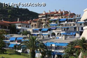 [P13] Aglomeratie de hoteluri in zona.  » foto by IoanaV
 - 
<span class="allrVoted glyphicon glyphicon-heart hidden" id="av724451"></span>
<a class="m-l-10 hidden" id="sv724451" onclick="voting_Foto_DelVot(,724451,20096)" role="button">șterge vot <span class="glyphicon glyphicon-remove"></span></a>
<a id="v9724451" class=" c-red"  onclick="voting_Foto_SetVot(724451)" role="button"><span class="glyphicon glyphicon-heart-empty"></span> <b>LIKE</b> = Votează poza</a> <img class="hidden"  id="f724451W9" src="/imagini/loader.gif" border="0" /><span class="AjErrMes hidden" id="e724451ErM"></span>