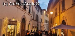 [P48] Pe străduțe spre <strong>Biserica San Francesco</strong> , pentru "Legenda Adev[ratei Cruci". » foto by Aurici
 - 
<span class="allrVoted glyphicon glyphicon-heart hidden" id="av1295979"></span>
<a class="m-l-10 hidden" id="sv1295979" onclick="voting_Foto_DelVot(,1295979,20141)" role="button">șterge vot <span class="glyphicon glyphicon-remove"></span></a>
<a id="v91295979" class=" c-red"  onclick="voting_Foto_SetVot(1295979)" role="button"><span class="glyphicon glyphicon-heart-empty"></span> <b>LIKE</b> = Votează poza</a> <img class="hidden"  id="f1295979W9" src="/imagini/loader.gif" border="0" /><span class="AjErrMes hidden" id="e1295979ErM"></span>