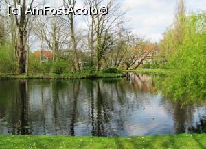 [P17] Parc de langa statia de cale ferata Gouda » foto by Radu Tudoran
 - 
<span class="allrVoted glyphicon glyphicon-heart hidden" id="av728140"></span>
<a class="m-l-10 hidden" id="sv728140" onclick="voting_Foto_DelVot(,728140,20145)" role="button">șterge vot <span class="glyphicon glyphicon-remove"></span></a>
<a id="v9728140" class=" c-red"  onclick="voting_Foto_SetVot(728140)" role="button"><span class="glyphicon glyphicon-heart-empty"></span> <b>LIKE</b> = Votează poza</a> <img class="hidden"  id="f728140W9" src="/imagini/loader.gif" border="0" /><span class="AjErrMes hidden" id="e728140ErM"></span>