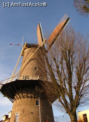 [P08] Molen De Roode Leeuw (Moara leului rosu), aparuta prima data in 1619 » foto by Radu Tudoran
 - 
<span class="allrVoted glyphicon glyphicon-heart hidden" id="av728131"></span>
<a class="m-l-10 hidden" id="sv728131" onclick="voting_Foto_DelVot(,728131,20145)" role="button">șterge vot <span class="glyphicon glyphicon-remove"></span></a>
<a id="v9728131" class=" c-red"  onclick="voting_Foto_SetVot(728131)" role="button"><span class="glyphicon glyphicon-heart-empty"></span> <b>LIKE</b> = Votează poza</a> <img class="hidden"  id="f728131W9" src="/imagini/loader.gif" border="0" /><span class="AjErrMes hidden" id="e728131ErM"></span>