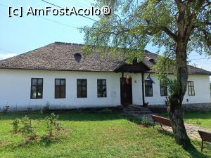 [P21] Clădirea școlii - azi muzeu. » foto by tata123 🔱
 - 
<span class="allrVoted glyphicon glyphicon-heart hidden" id="av1329776"></span>
<a class="m-l-10 hidden" id="sv1329776" onclick="voting_Foto_DelVot(,1329776,20154)" role="button">șterge vot <span class="glyphicon glyphicon-remove"></span></a>
<a id="v91329776" class=" c-red"  onclick="voting_Foto_SetVot(1329776)" role="button"><span class="glyphicon glyphicon-heart-empty"></span> <b>LIKE</b> = Votează poza</a> <img class="hidden"  id="f1329776W9" src="/imagini/loader.gif" border="0" /><span class="AjErrMes hidden" id="e1329776ErM"></span>