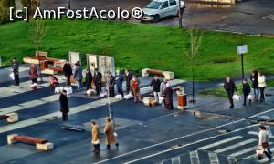 [P01] În dimineaţa duminicii de Paşte, credincioşii catolici încep să sosească şi să se aşeze în şiruri pe platoul din piaţa centrală (Piaţa Libertăţii) a oraşului Miercurea Ciuc » foto by Lucien
 - 
<span class="allrVoted glyphicon glyphicon-heart hidden" id="av731528"></span>
<a class="m-l-10 hidden" id="sv731528" onclick="voting_Foto_DelVot(,731528,20160)" role="button">șterge vot <span class="glyphicon glyphicon-remove"></span></a>
<a id="v9731528" class=" c-red"  onclick="voting_Foto_SetVot(731528)" role="button"><span class="glyphicon glyphicon-heart-empty"></span> <b>LIKE</b> = Votează poza</a> <img class="hidden"  id="f731528W9" src="/imagini/loader.gif" border="0" /><span class="AjErrMes hidden" id="e731528ErM"></span>