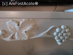 [P22] Decor pe mobilier (detaliu)  » foto by crismis
 - 
<span class="allrVoted glyphicon glyphicon-heart hidden" id="av1133131"></span>
<a class="m-l-10 hidden" id="sv1133131" onclick="voting_Foto_DelVot(,1133131,20182)" role="button">șterge vot <span class="glyphicon glyphicon-remove"></span></a>
<a id="v91133131" class=" c-red"  onclick="voting_Foto_SetVot(1133131)" role="button"><span class="glyphicon glyphicon-heart-empty"></span> <b>LIKE</b> = Votează poza</a> <img class="hidden"  id="f1133131W9" src="/imagini/loader.gif" border="0" /><span class="AjErrMes hidden" id="e1133131ErM"></span>