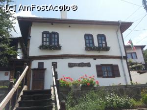 [P01] Guest House Old Lovech » foto by landronache
 - 
<span class="allrVoted glyphicon glyphicon-heart hidden" id="av991246"></span>
<a class="m-l-10 hidden" id="sv991246" onclick="voting_Foto_DelVot(,991246,20186)" role="button">șterge vot <span class="glyphicon glyphicon-remove"></span></a>
<a id="v9991246" class=" c-red"  onclick="voting_Foto_SetVot(991246)" role="button"><span class="glyphicon glyphicon-heart-empty"></span> <b>LIKE</b> = Votează poza</a> <img class="hidden"  id="f991246W9" src="/imagini/loader.gif" border="0" /><span class="AjErrMes hidden" id="e991246ErM"></span>