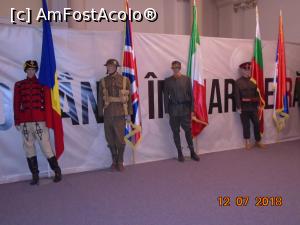 [P05] Manechine reprezentând soldați din diferite țări, participanți la război și drapelele țărilor beligerante » foto by Mitica49
 - 
<span class="allrVoted glyphicon glyphicon-heart hidden" id="av1079057"></span>
<a class="m-l-10 hidden" id="sv1079057" onclick="voting_Foto_DelVot(,1079057,20188)" role="button">șterge vot <span class="glyphicon glyphicon-remove"></span></a>
<a id="v91079057" class=" c-red"  onclick="voting_Foto_SetVot(1079057)" role="button"><span class="glyphicon glyphicon-heart-empty"></span> <b>LIKE</b> = Votează poza</a> <img class="hidden"  id="f1079057W9" src="/imagini/loader.gif" border="0" /><span class="AjErrMes hidden" id="e1079057ErM"></span>