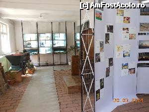 [P17] Casa memorială Tudor Arghezi - 'Potigraful Mărţişor', interior.  » foto by iulianic
 - 
<span class="allrVoted glyphicon glyphicon-heart hidden" id="av502567"></span>
<a class="m-l-10 hidden" id="sv502567" onclick="voting_Foto_DelVot(,502567,20190)" role="button">șterge vot <span class="glyphicon glyphicon-remove"></span></a>
<a id="v9502567" class=" c-red"  onclick="voting_Foto_SetVot(502567)" role="button"><span class="glyphicon glyphicon-heart-empty"></span> <b>LIKE</b> = Votează poza</a> <img class="hidden"  id="f502567W9" src="/imagini/loader.gif" border="0" /><span class="AjErrMes hidden" id="e502567ErM"></span>