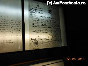 [P23] Casa memorială Tudor Arghezi - 'Potigraful Mărţişor', interior.  » foto by iulianic
 - 
<span class="allrVoted glyphicon glyphicon-heart hidden" id="av502575"></span>
<a class="m-l-10 hidden" id="sv502575" onclick="voting_Foto_DelVot(,502575,20190)" role="button">șterge vot <span class="glyphicon glyphicon-remove"></span></a>
<a id="v9502575" class=" c-red"  onclick="voting_Foto_SetVot(502575)" role="button"><span class="glyphicon glyphicon-heart-empty"></span> <b>LIKE</b> = Votează poza</a> <img class="hidden"  id="f502575W9" src="/imagini/loader.gif" border="0" /><span class="AjErrMes hidden" id="e502575ErM"></span>