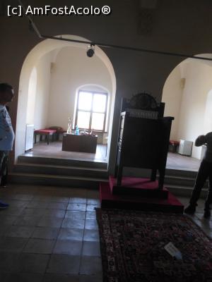 [P22] Potlogi - Ansamblul Brâncovenesc. În Palatul domnesc, Sala tronului. » foto by iulianic
 - 
<span class="allrVoted glyphicon glyphicon-heart hidden" id="av1390205"></span>
<a class="m-l-10 hidden" id="sv1390205" onclick="voting_Foto_DelVot(,1390205,20192)" role="button">șterge vot <span class="glyphicon glyphicon-remove"></span></a>
<a id="v91390205" class=" c-red"  onclick="voting_Foto_SetVot(1390205)" role="button"><span class="glyphicon glyphicon-heart-empty"></span> <b>LIKE</b> = Votează poza</a> <img class="hidden"  id="f1390205W9" src="/imagini/loader.gif" border="0" /><span class="AjErrMes hidden" id="e1390205ErM"></span>