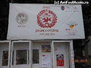 [P30] Potlogi - Anul 2014, anul Brâncoveanu, a fost celebrat şi la Potlogi.  » foto by iulianic
 - 
<span class="allrVoted glyphicon glyphicon-heart hidden" id="av645239"></span>
<a class="m-l-10 hidden" id="sv645239" onclick="voting_Foto_DelVot(,645239,20192)" role="button">șterge vot <span class="glyphicon glyphicon-remove"></span></a>
<a id="v9645239" class=" c-red"  onclick="voting_Foto_SetVot(645239)" role="button"><span class="glyphicon glyphicon-heart-empty"></span> <b>LIKE</b> = Votează poza</a> <img class="hidden"  id="f645239W9" src="/imagini/loader.gif" border="0" /><span class="AjErrMes hidden" id="e645239ErM"></span>