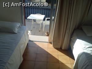 [P03] Vreau mancare, vedere din una din camere spre terasa » foto by Nicu
 - 
<span class="allrVoted glyphicon glyphicon-heart hidden" id="av955585"></span>
<a class="m-l-10 hidden" id="sv955585" onclick="voting_Foto_DelVot(,955585,20201)" role="button">șterge vot <span class="glyphicon glyphicon-remove"></span></a>
<a id="v9955585" class=" c-red"  onclick="voting_Foto_SetVot(955585)" role="button"><span class="glyphicon glyphicon-heart-empty"></span> <b>LIKE</b> = Votează poza</a> <img class="hidden"  id="f955585W9" src="/imagini/loader.gif" border="0" /><span class="AjErrMes hidden" id="e955585ErM"></span>