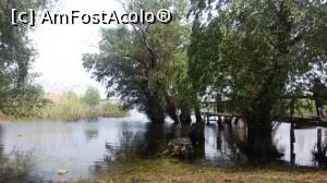 [P27] Podețul de lemn din dreapta ne oferă prilejul să ne plimbăm pe deasupra apei.  » foto by Floryn81
 - 
<span class="allrVoted glyphicon glyphicon-heart hidden" id="av734182"></span>
<a class="m-l-10 hidden" id="sv734182" onclick="voting_Foto_DelVot(,734182,20230)" role="button">șterge vot <span class="glyphicon glyphicon-remove"></span></a>
<a id="v9734182" class=" c-red"  onclick="voting_Foto_SetVot(734182)" role="button"><span class="glyphicon glyphicon-heart-empty"></span> <b>LIKE</b> = Votează poza</a> <img class="hidden"  id="f734182W9" src="/imagini/loader.gif" border="0" /><span class="AjErrMes hidden" id="e734182ErM"></span>