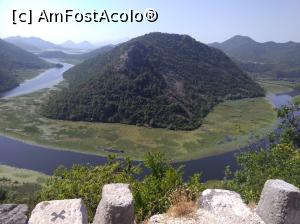 [P11] Lacul Skadar, din locul numit " Pavlova Strana" , lacul continua in stanga » foto by Dan-Oradea
 - 
<span class="allrVoted glyphicon glyphicon-heart hidden" id="av1090687"></span>
<a class="m-l-10 hidden" id="sv1090687" onclick="voting_Foto_DelVot(,1090687,20235)" role="button">șterge vot <span class="glyphicon glyphicon-remove"></span></a>
<a id="v91090687" class=" c-red"  onclick="voting_Foto_SetVot(1090687)" role="button"><span class="glyphicon glyphicon-heart-empty"></span> <b>LIKE</b> = Votează poza</a> <img class="hidden"  id="f1090687W9" src="/imagini/loader.gif" border="0" /><span class="AjErrMes hidden" id="e1090687ErM"></span>