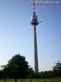 [P01] Donauturm - Turnul Dunarii, Viena » foto by presario
 - 
<span class="allrVoted glyphicon glyphicon-heart hidden" id="av42307"></span>
<a class="m-l-10 hidden" id="sv42307" onclick="voting_Foto_DelVot(,42307,20236)" role="button">șterge vot <span class="glyphicon glyphicon-remove"></span></a>
<a id="v942307" class=" c-red"  onclick="voting_Foto_SetVot(42307)" role="button"><span class="glyphicon glyphicon-heart-empty"></span> <b>LIKE</b> = Votează poza</a> <img class="hidden"  id="f42307W9" src="/imagini/loader.gif" border="0" /><span class="AjErrMes hidden" id="e42307ErM"></span>