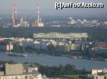 [P25] Stadionul echipei Austria Viena, vazut din Turnul Dunarii. » foto by presario
 - 
<span class="allrVoted glyphicon glyphicon-heart hidden" id="av69307"></span>
<a class="m-l-10 hidden" id="sv69307" onclick="voting_Foto_DelVot(,69307,20236)" role="button">șterge vot <span class="glyphicon glyphicon-remove"></span></a>
<a id="v969307" class=" c-red"  onclick="voting_Foto_SetVot(69307)" role="button"><span class="glyphicon glyphicon-heart-empty"></span> <b>LIKE</b> = Votează poza</a> <img class="hidden"  id="f69307W9" src="/imagini/loader.gif" border="0" /><span class="AjErrMes hidden" id="e69307ErM"></span>