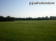 [P09] Viena - parcul de la 'poalele' Turnului Dunarii. » foto by presario
 - 
<span class="allrVoted glyphicon glyphicon-heart hidden" id="av69291"></span>
<a class="m-l-10 hidden" id="sv69291" onclick="voting_Foto_DelVot(,69291,20236)" role="button">șterge vot <span class="glyphicon glyphicon-remove"></span></a>
<a id="v969291" class=" c-red"  onclick="voting_Foto_SetVot(69291)" role="button"><span class="glyphicon glyphicon-heart-empty"></span> <b>LIKE</b> = Votează poza</a> <img class="hidden"  id="f69291W9" src="/imagini/loader.gif" border="0" /><span class="AjErrMes hidden" id="e69291ErM"></span>