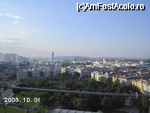 [P08] Vedere spre nord. Se zăreşte Millennium Tower, cea mai înaltă clădire din Viena » foto by Costi
 - 
<span class="allrVoted glyphicon glyphicon-heart hidden" id="av27957"></span>
<a class="m-l-10 hidden" id="sv27957" onclick="voting_Foto_DelVot(,27957,20236)" role="button">șterge vot <span class="glyphicon glyphicon-remove"></span></a>
<a id="v927957" class=" c-red"  onclick="voting_Foto_SetVot(27957)" role="button"><span class="glyphicon glyphicon-heart-empty"></span> <b>LIKE</b> = Votează poza</a> <img class="hidden"  id="f27957W9" src="/imagini/loader.gif" border="0" /><span class="AjErrMes hidden" id="e27957ErM"></span>