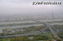 [P11] Viena - Donauturm - Danube Tower - Dunarea si orasul vazute de la inaltime » foto by irma_ro*
 - 
<span class="allrVoted glyphicon glyphicon-heart hidden" id="av167653"></span>
<a class="m-l-10 hidden" id="sv167653" onclick="voting_Foto_DelVot(,167653,20236)" role="button">șterge vot <span class="glyphicon glyphicon-remove"></span></a>
<a id="v9167653" class=" c-red"  onclick="voting_Foto_SetVot(167653)" role="button"><span class="glyphicon glyphicon-heart-empty"></span> <b>LIKE</b> = Votează poza</a> <img class="hidden"  id="f167653W9" src="/imagini/loader.gif" border="0" /><span class="AjErrMes hidden" id="e167653ErM"></span>