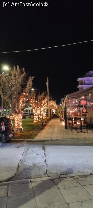 [P06] Alexandroupoli, seara » foto by ilee
 - 
<span class="allrVoted glyphicon glyphicon-heart hidden" id="av1474246"></span>
<a class="m-l-10 hidden" id="sv1474246" onclick="voting_Foto_DelVot(,1474246,20251)" role="button">șterge vot <span class="glyphicon glyphicon-remove"></span></a>
<a id="v91474246" class=" c-red"  onclick="voting_Foto_SetVot(1474246)" role="button"><span class="glyphicon glyphicon-heart-empty"></span> <b>LIKE</b> = Votează poza</a> <img class="hidden"  id="f1474246W9" src="/imagini/loader.gif" border="0" /><span class="AjErrMes hidden" id="e1474246ErM"></span>