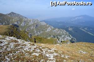 [P58] Pe așa-zisul TransBucegi, spre Piatra Arsă, Bolboci, Peștera - Colții Morarului » foto by Dragoș_MD
 - 
<span class="allrVoted glyphicon glyphicon-heart hidden" id="av680831"></span>
<a class="m-l-10 hidden" id="sv680831" onclick="voting_Foto_DelVot(,680831,20272)" role="button">șterge vot <span class="glyphicon glyphicon-remove"></span></a>
<a id="v9680831" class=" c-red"  onclick="voting_Foto_SetVot(680831)" role="button"><span class="glyphicon glyphicon-heart-empty"></span> <b>LIKE</b> = Votează poza</a> <img class="hidden"  id="f680831W9" src="/imagini/loader.gif" border="0" /><span class="AjErrMes hidden" id="e680831ErM"></span>