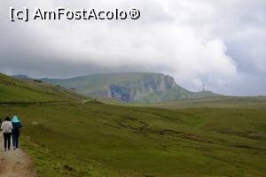 [P18] Drumul spre Babele se vede din nou crucea Caraiman » foto by AZE
 - 
<span class="allrVoted glyphicon glyphicon-heart hidden" id="av994469"></span>
<a class="m-l-10 hidden" id="sv994469" onclick="voting_Foto_DelVot(,994469,20272)" role="button">șterge vot <span class="glyphicon glyphicon-remove"></span></a>
<a id="v9994469" class=" c-red"  onclick="voting_Foto_SetVot(994469)" role="button"><span class="glyphicon glyphicon-heart-empty"></span> <b>LIKE</b> = Votează poza</a> <img class="hidden"  id="f994469W9" src="/imagini/loader.gif" border="0" /><span class="AjErrMes hidden" id="e994469ErM"></span>