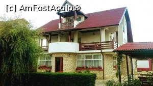 [P11] Casa de vacanță Regina Deltei » foto by gettyy
 - 
<span class="allrVoted glyphicon glyphicon-heart hidden" id="av1106266"></span>
<a class="m-l-10 hidden" id="sv1106266" onclick="voting_Foto_DelVot(,1106266,20280)" role="button">șterge vot <span class="glyphicon glyphicon-remove"></span></a>
<a id="v91106266" class=" c-red"  onclick="voting_Foto_SetVot(1106266)" role="button"><span class="glyphicon glyphicon-heart-empty"></span> <b>LIKE</b> = Votează poza</a> <img class="hidden"  id="f1106266W9" src="/imagini/loader.gif" border="0" /><span class="AjErrMes hidden" id="e1106266ErM"></span>