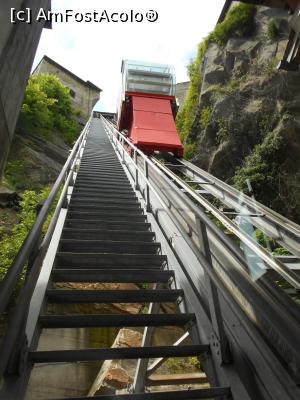 [P06] Forte di Bard - Valle d'Aosta - unul din ascensoarele panoramice.  » foto by Diaura*
 - 
<span class="allrVoted glyphicon glyphicon-heart hidden" id="av1057440"></span>
<a class="m-l-10 hidden" id="sv1057440" onclick="voting_Foto_DelVot(,1057440,20284)" role="button">șterge vot <span class="glyphicon glyphicon-remove"></span></a>
<a id="v91057440" class=" c-red"  onclick="voting_Foto_SetVot(1057440)" role="button"><span class="glyphicon glyphicon-heart-empty"></span> <b>LIKE</b> = Votează poza</a> <img class="hidden"  id="f1057440W9" src="/imagini/loader.gif" border="0" /><span class="AjErrMes hidden" id="e1057440ErM"></span>