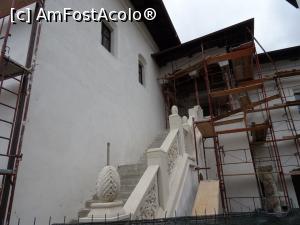 [P08] Stăreția ridicată de Matei Basarab în prima jumătate a veacului al XVII-lea. În pivnițe se află Lapidariumul.  » foto by tata123 🔱
 - 
<span class="allrVoted glyphicon glyphicon-heart hidden" id="av1115537"></span>
<a class="m-l-10 hidden" id="sv1115537" onclick="voting_Foto_DelVot(,1115537,20289)" role="button">șterge vot <span class="glyphicon glyphicon-remove"></span></a>
<a id="v91115537" class=" c-red"  onclick="voting_Foto_SetVot(1115537)" role="button"><span class="glyphicon glyphicon-heart-empty"></span> <b>LIKE</b> = Votează poza</a> <img class="hidden"  id="f1115537W9" src="/imagini/loader.gif" border="0" /><span class="AjErrMes hidden" id="e1115537ErM"></span>