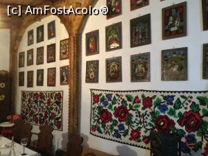 [P25] Casa Traditiilor, Ieud - si tot sala de mese » foto by mishu
 - 
<span class="allrVoted glyphicon glyphicon-heart hidden" id="av902421"></span>
<a class="m-l-10 hidden" id="sv902421" onclick="voting_Foto_DelVot(,902421,20293)" role="button">șterge vot <span class="glyphicon glyphicon-remove"></span></a>
<a id="v9902421" class=" c-red"  onclick="voting_Foto_SetVot(902421)" role="button"><span class="glyphicon glyphicon-heart-empty"></span> <b>LIKE</b> = Votează poza</a> <img class="hidden"  id="f902421W9" src="/imagini/loader.gif" border="0" /><span class="AjErrMes hidden" id="e902421ErM"></span>