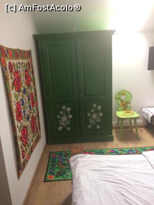 [P43] Casa Traditiilor, Ieud - Ca bonus va arat si camera verilor » foto by mishu
 - 
<span class="allrVoted glyphicon glyphicon-heart hidden" id="av902439"></span>
<a class="m-l-10 hidden" id="sv902439" onclick="voting_Foto_DelVot(,902439,20293)" role="button">șterge vot <span class="glyphicon glyphicon-remove"></span></a>
<a id="v9902439" class=" c-red"  onclick="voting_Foto_SetVot(902439)" role="button"><span class="glyphicon glyphicon-heart-empty"></span> <b>LIKE</b> = Votează poza</a> <img class="hidden"  id="f902439W9" src="/imagini/loader.gif" border="0" /><span class="AjErrMes hidden" id="e902439ErM"></span>