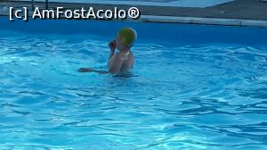 [P02] Vlad si casca de piscina » foto by anuca27
 - 
<span class="allrVoted glyphicon glyphicon-heart hidden" id="av741451"></span>
<a class="m-l-10 hidden" id="sv741451" onclick="voting_Foto_DelVot(,741451,20318)" role="button">șterge vot <span class="glyphicon glyphicon-remove"></span></a>
<a id="v9741451" class=" c-red"  onclick="voting_Foto_SetVot(741451)" role="button"><span class="glyphicon glyphicon-heart-empty"></span> <b>LIKE</b> = Votează poza</a> <img class="hidden"  id="f741451W9" src="/imagini/loader.gif" border="0" /><span class="AjErrMes hidden" id="e741451ErM"></span>